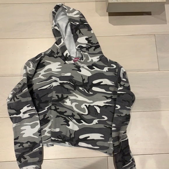 So Nikki Tops - CAMO DESIGN HOODIE